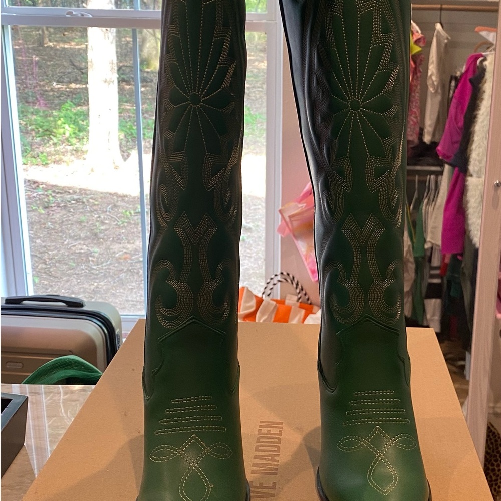 Steve madden green cowboy boots size 7 1/2